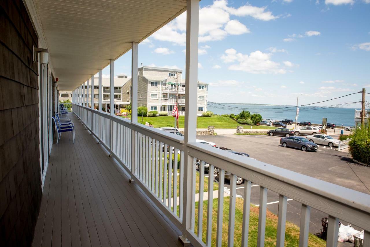 The Shore House Motel Narragansett Exterior photo